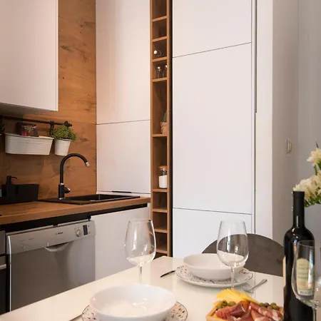 Апартаменти Petado *